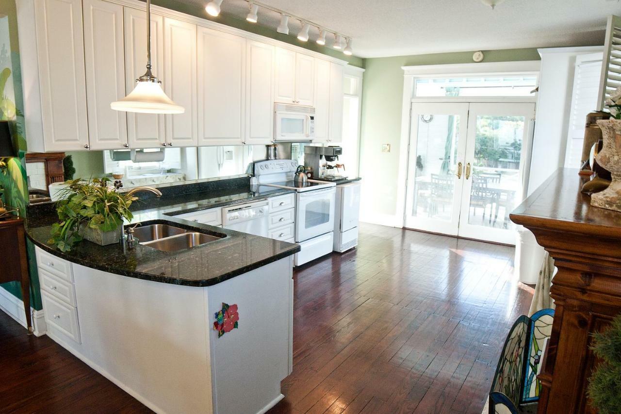 Desoto Beach Bed And Breakfast Tybee Island Exterior foto